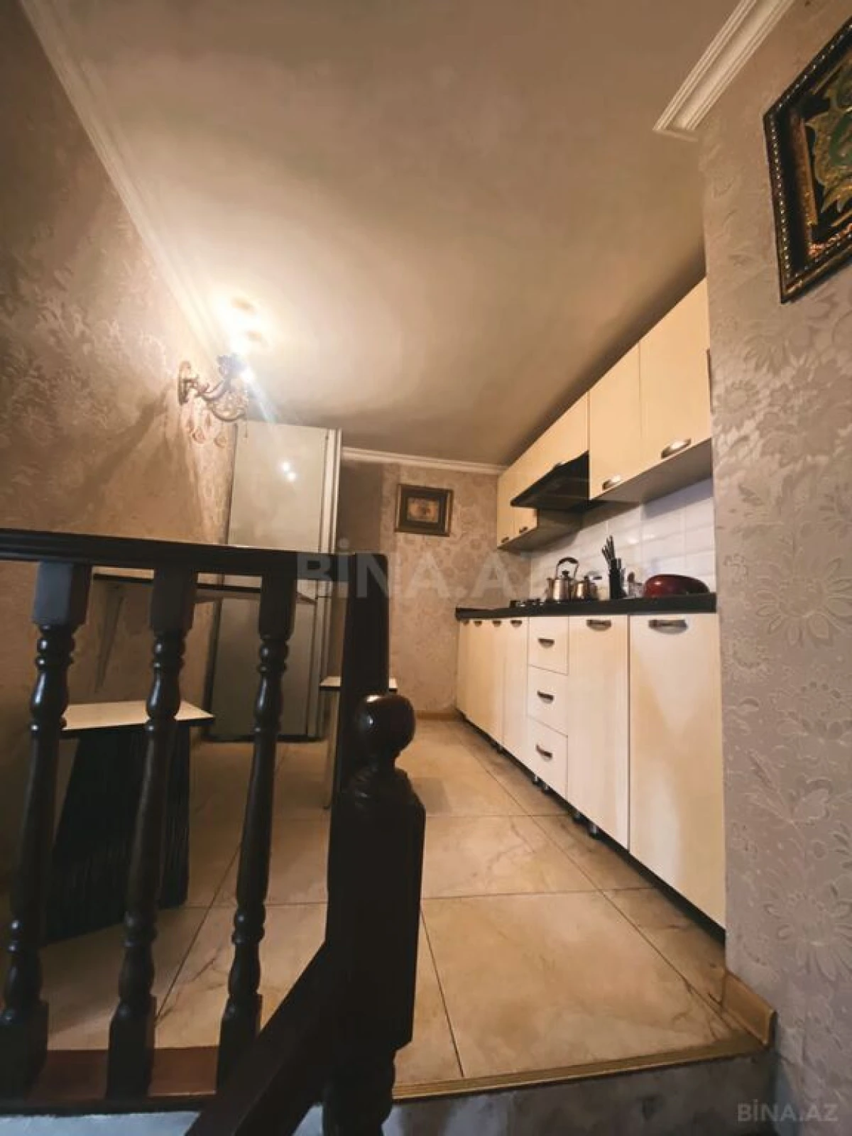 Kirayə verilir 2 otaqlı mənzil 90 m²