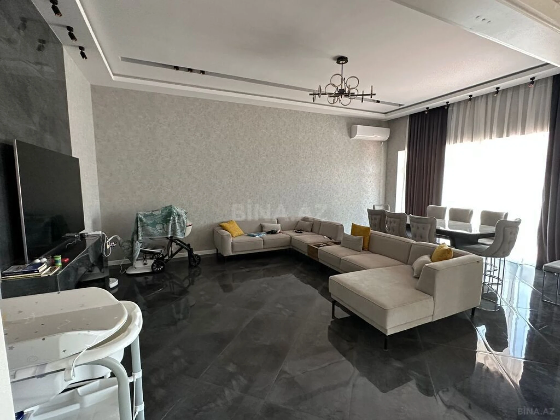 Kirayə verilir 4 otaqlı həyət evi 240 m²