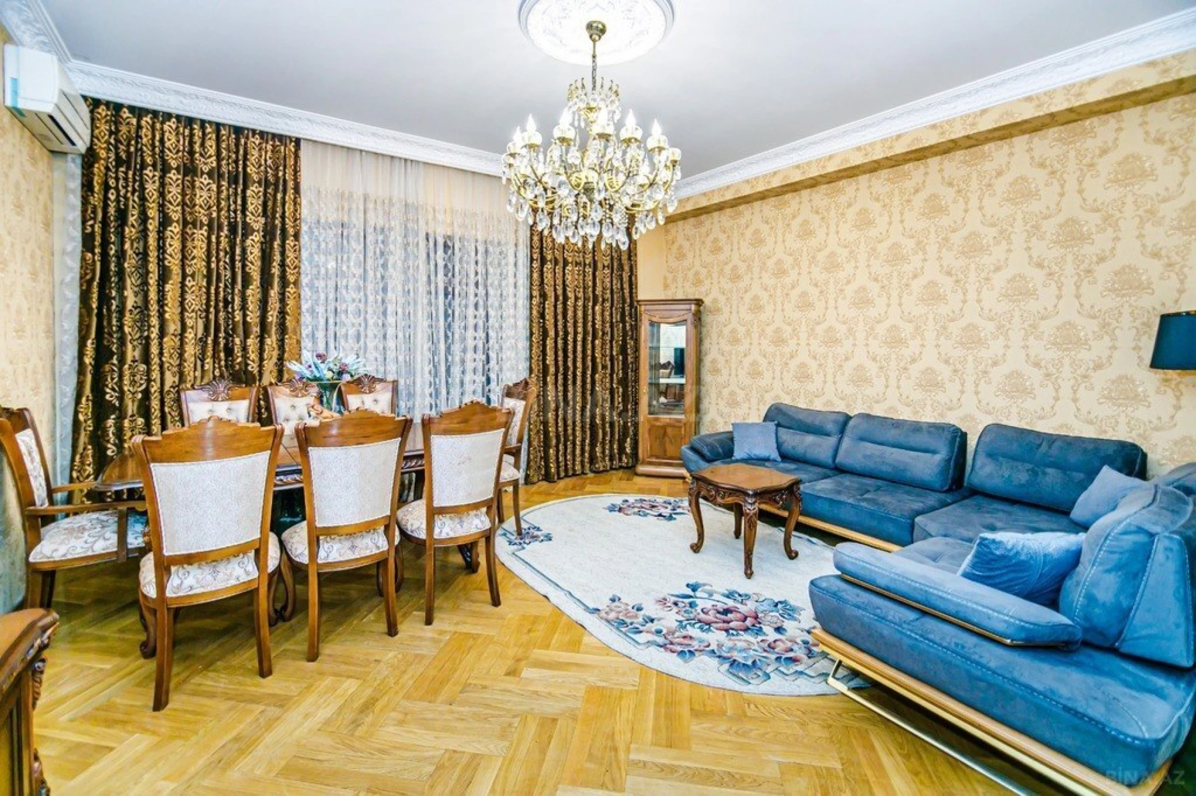 Kirayə verilir 3 otaqlı mənzil 185 m²