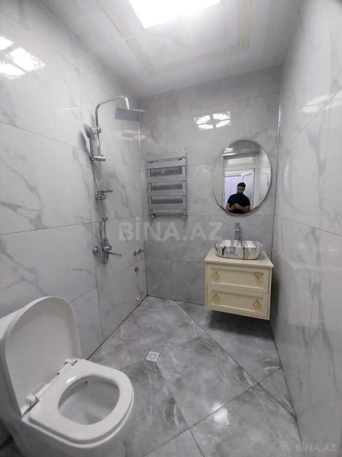Satılır 2 otaqlı həyət evi 89 m²
