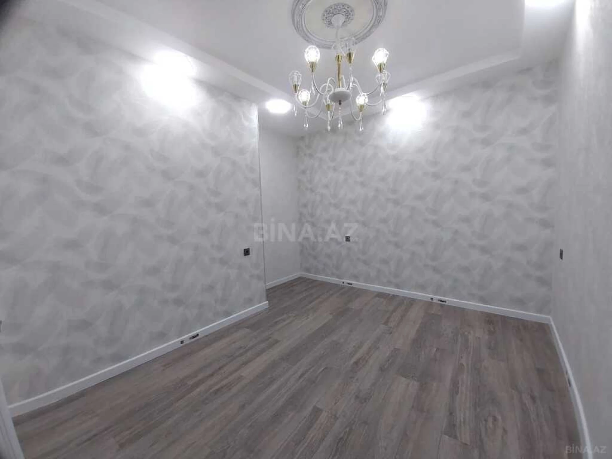 Satılır 2 otaqlı həyət evi 89 m²