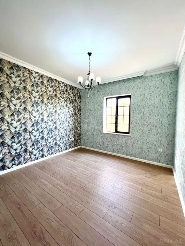 Satılır 4 otaqlı həyət evi 185 m²