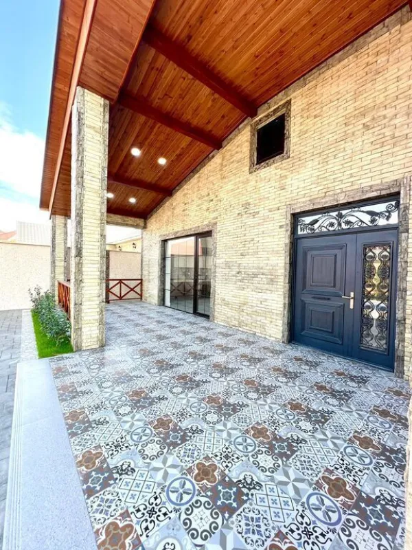 Satılır 4 otaqlı həyət evi 185 m²