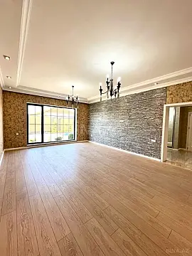 Satılır 4 otaqlı həyət evi 185 m²