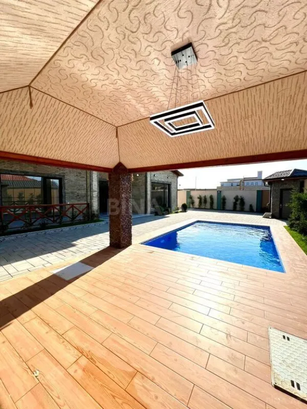 Satılır 4 otaqlı həyət evi 185 m²