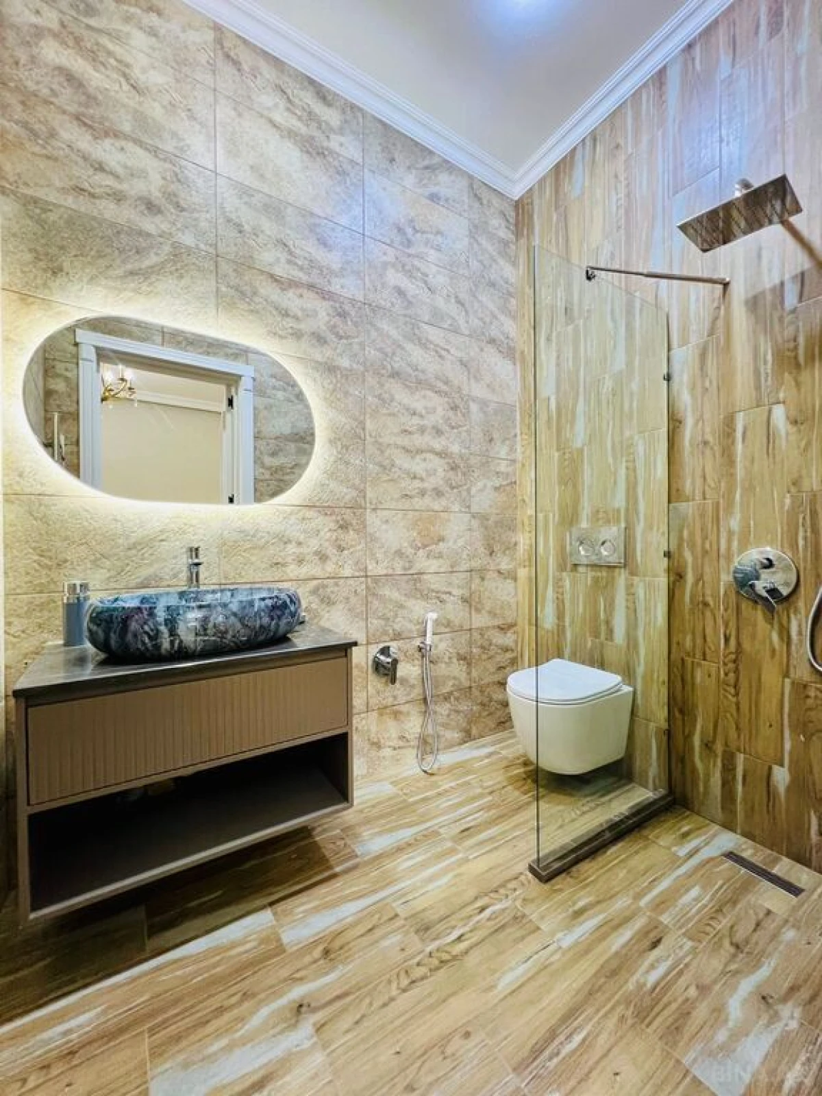 Satılır 4 otaqlı həyət evi 190 m²