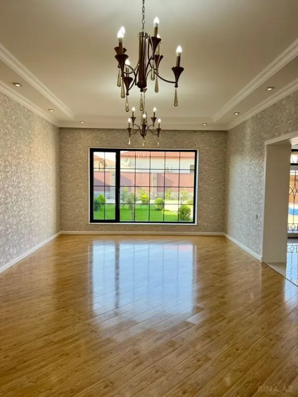 Satılır 4 otaqlı həyət evi 190 m²