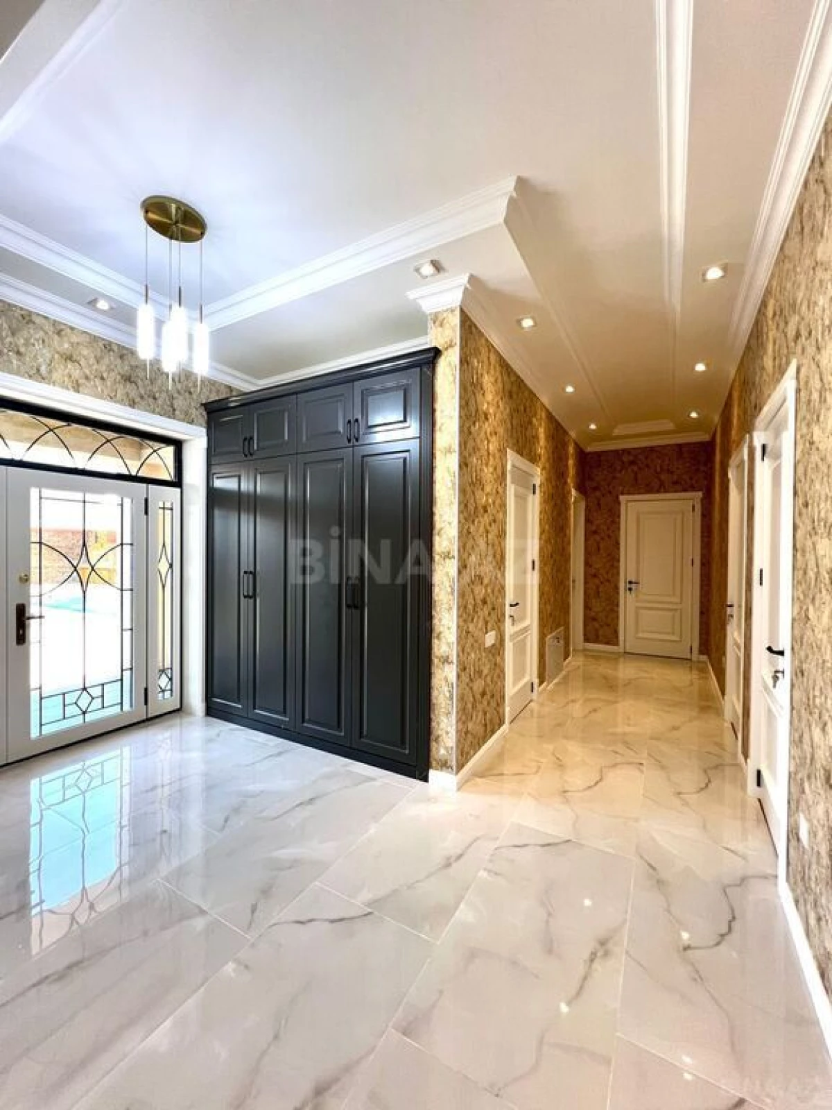 Satılır 4 otaqlı həyət evi 190 m²