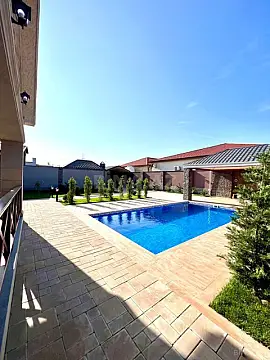 Satılır 4 otaqlı həyət evi 190 m²