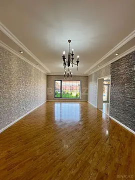 Satılır 4 otaqlı həyət evi 190 m²