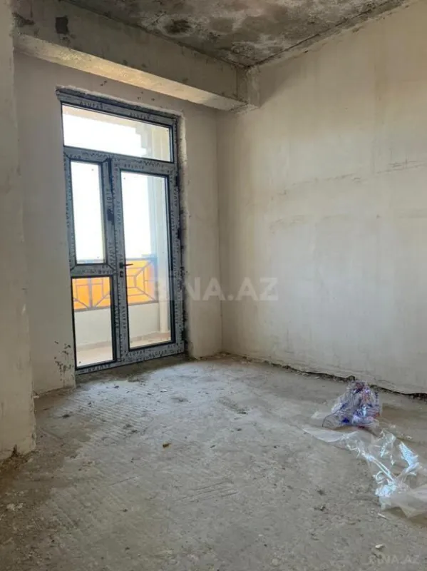 Satılır 3 otaqlı mənzil 144 m²