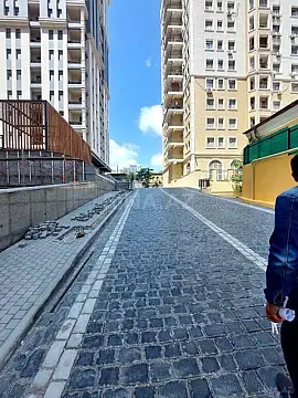 Satılır 3 otaqlı mənzil 144 m²