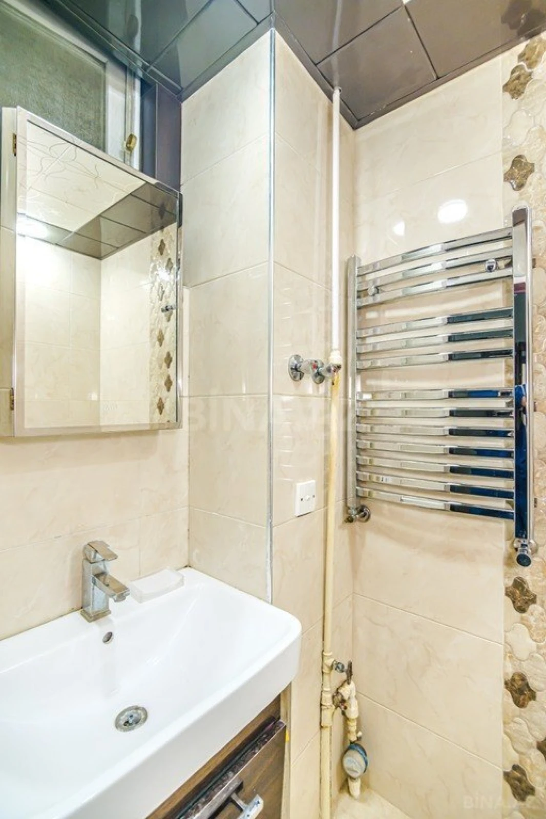 Kirayə verilir 3 otaqlı mənzil 95 m²