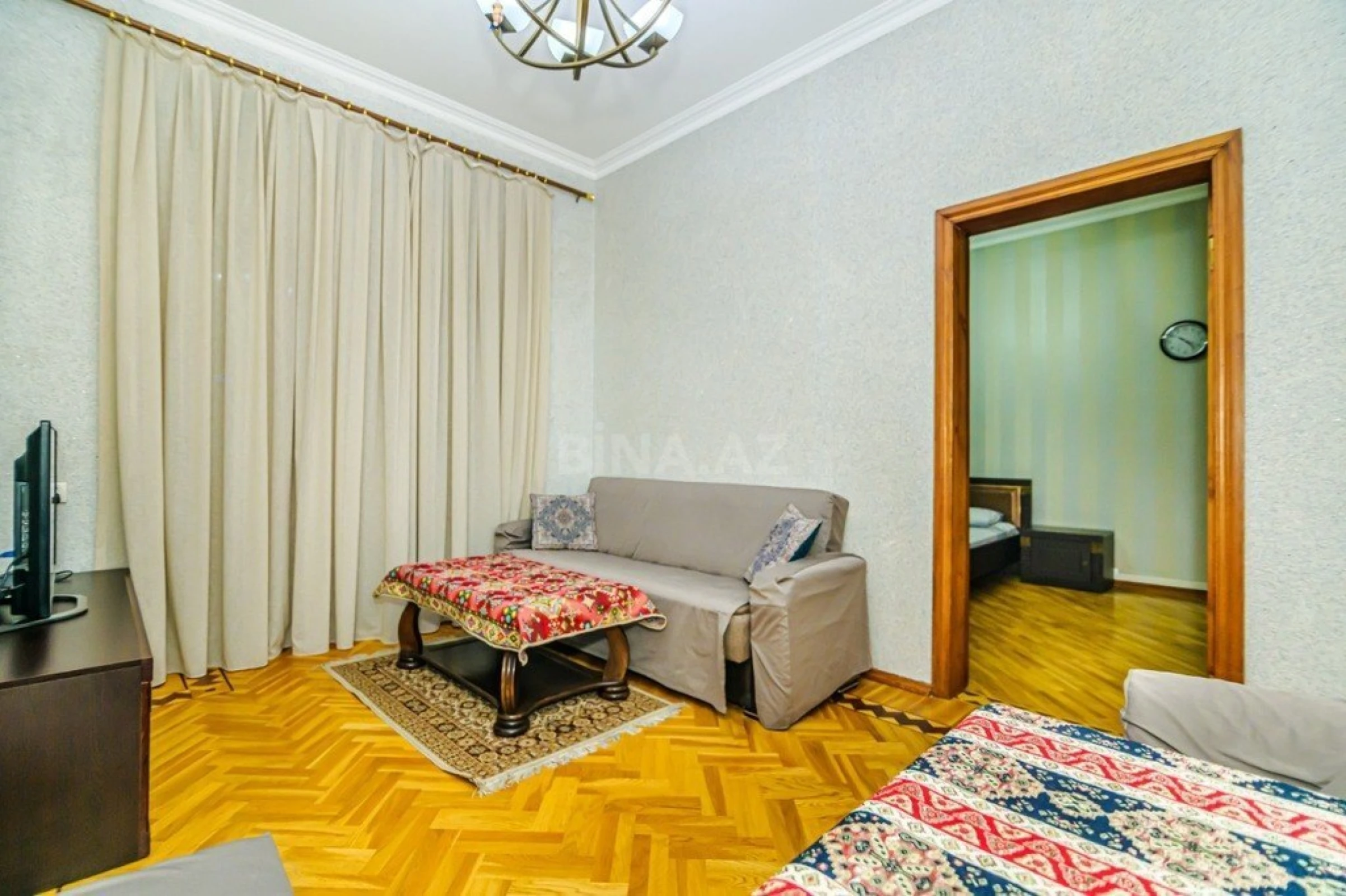 Kirayə verilir 3 otaqlı mənzil 95 m²