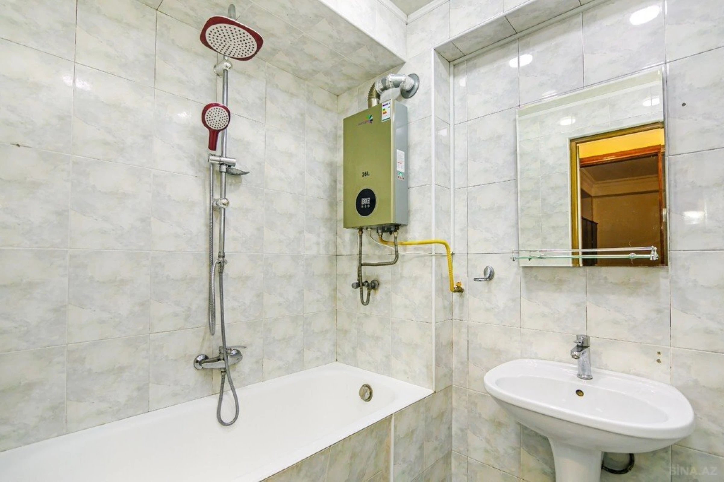 Kirayə verilir 3 otaqlı mənzil 99 m²