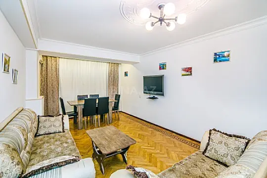 Kirayə verilir 3 otaqlı mənzil 99 m²