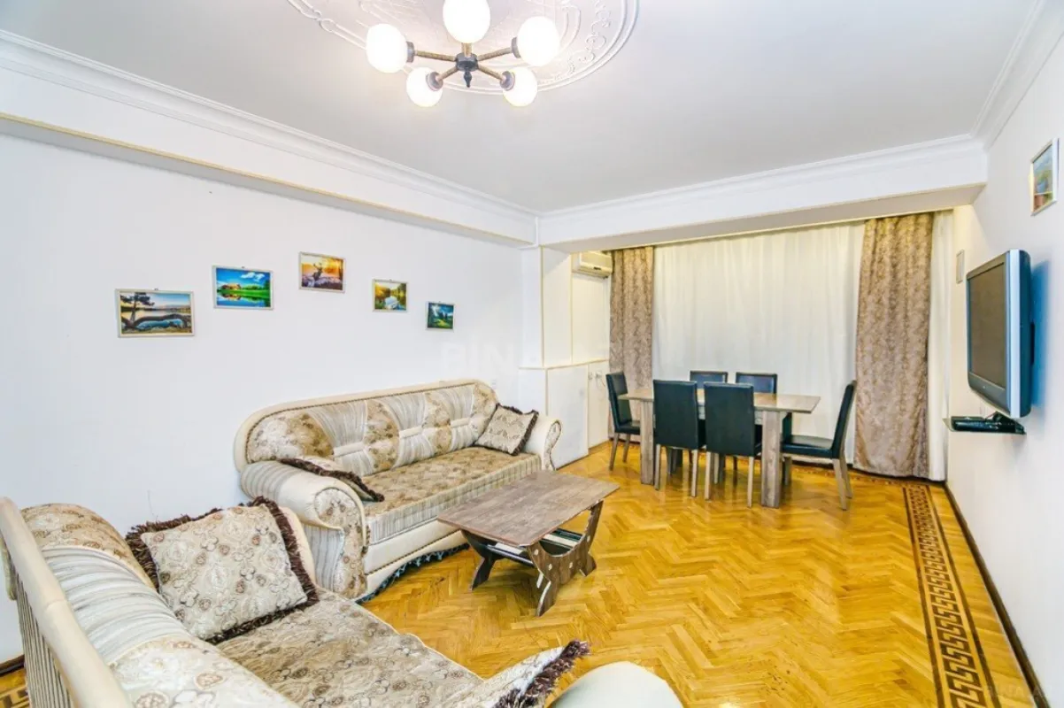 Kirayə verilir 3 otaqlı mənzil 99 m²