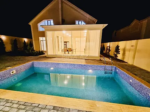 Satılır 5 otaqlı həyət evi 320 m²