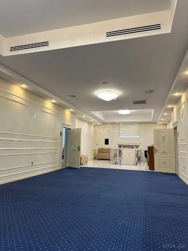 Satılır obyekt 1100 m²