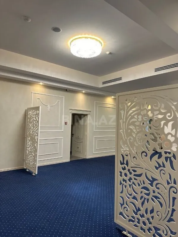 Satılır obyekt 1100 m²