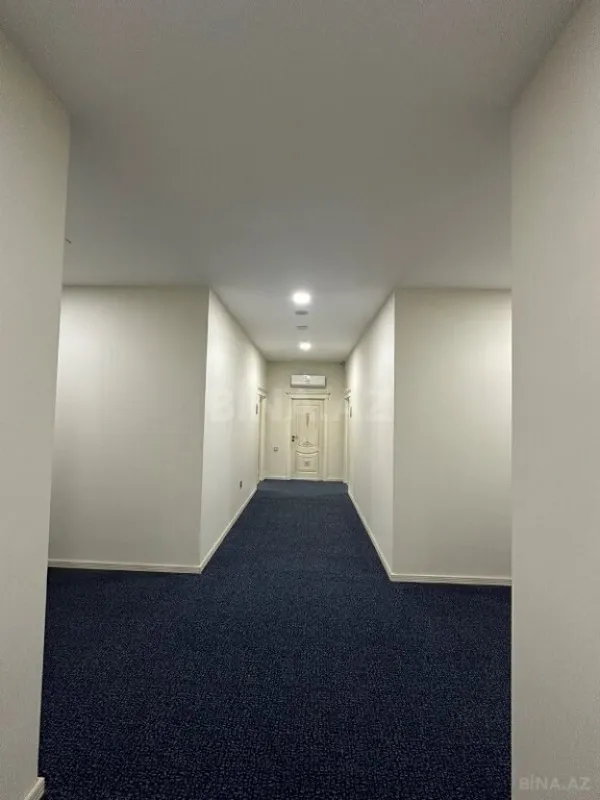 Satılır obyekt 1100 m²