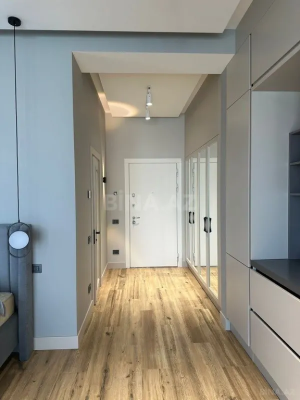 Satılır 2 otaqlı mənzil 65 m²