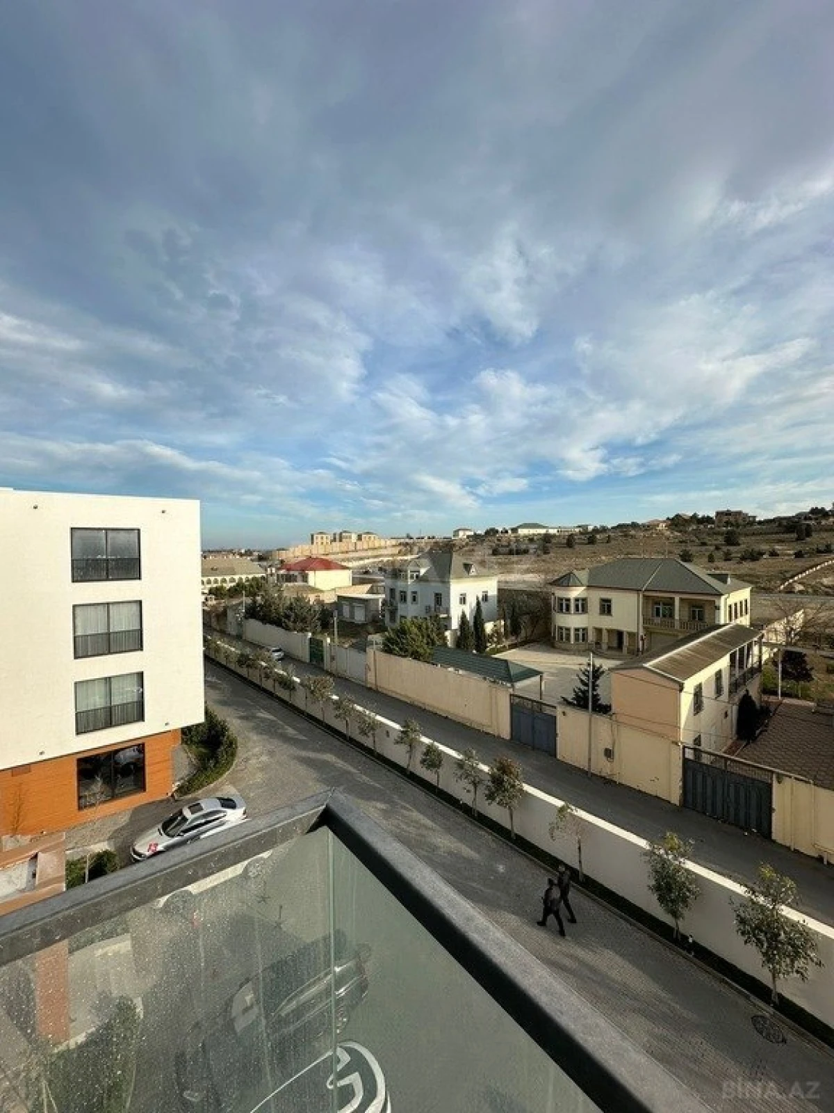 Satılır 2 otaqlı mənzil 65 m²