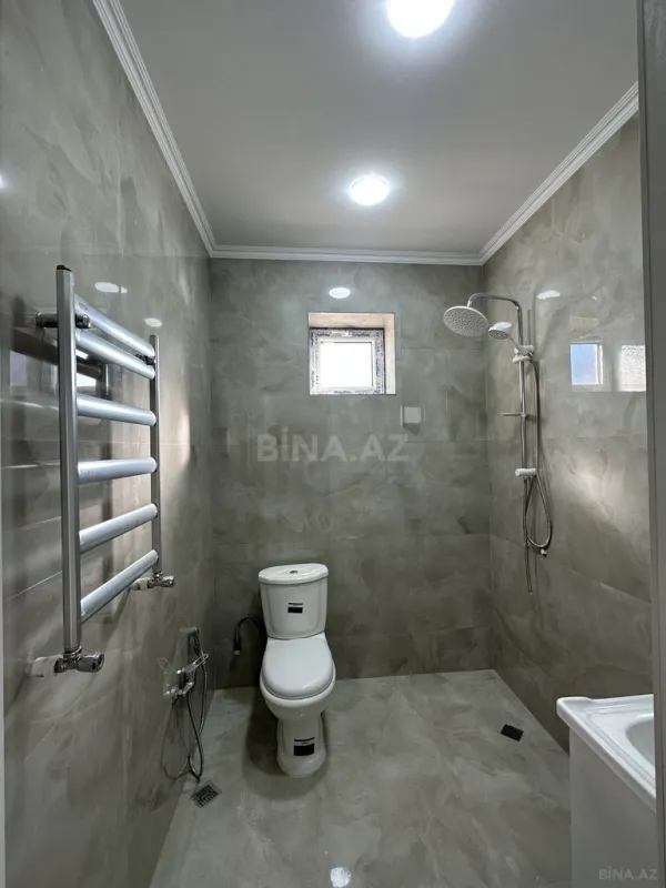 Satılır 3 otaqlı həyət evi 100 m²