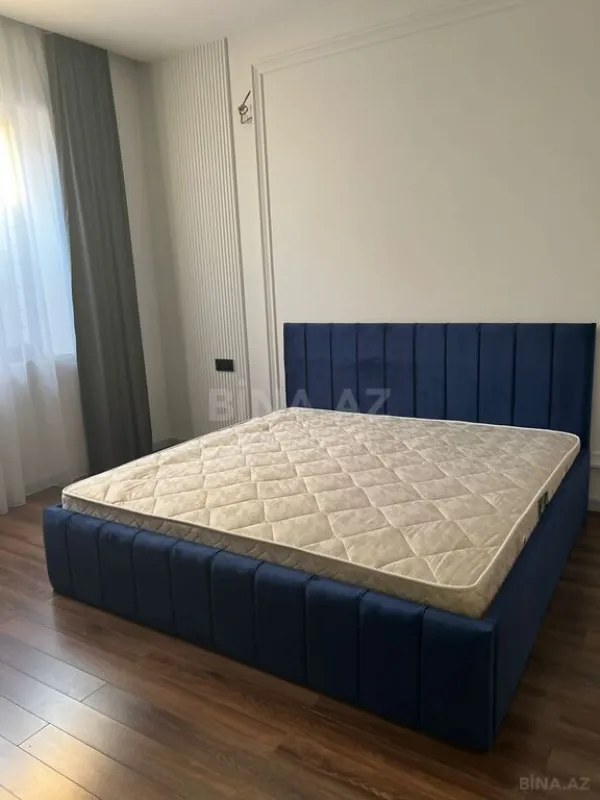 Kirayə verilir 4 otaqlı həyət evi 240 m²