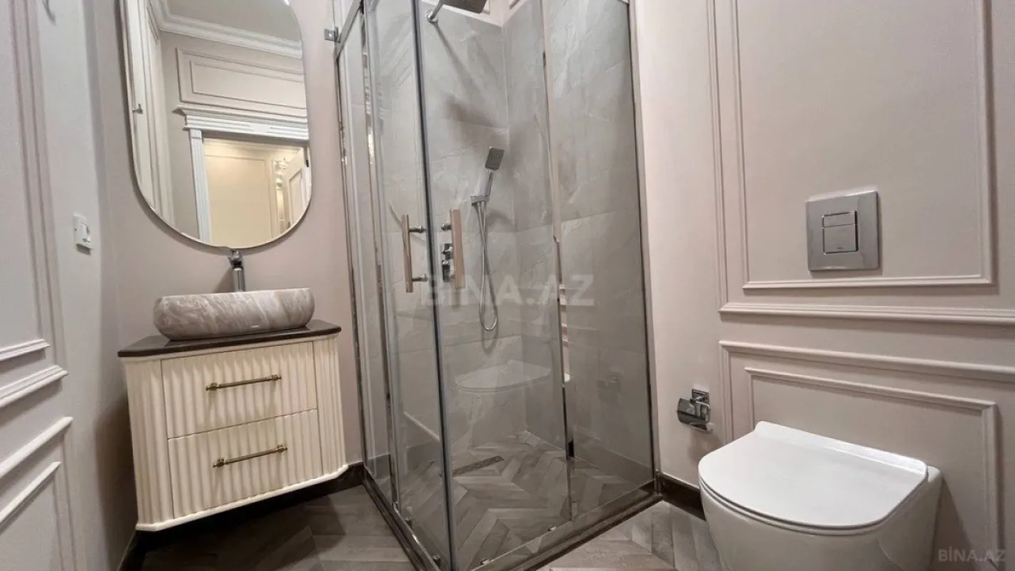 Satılır 5 otaqlı həyət evi 220 m²