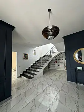 Kirayə verilir 4 otaqlı həyət evi 260 m²