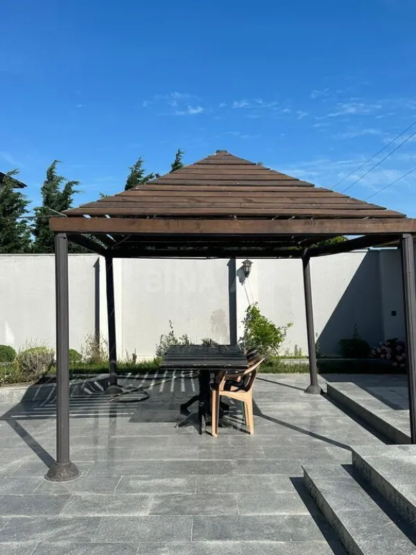 Kirayə verilir 4 otaqlı həyət evi 260 m²