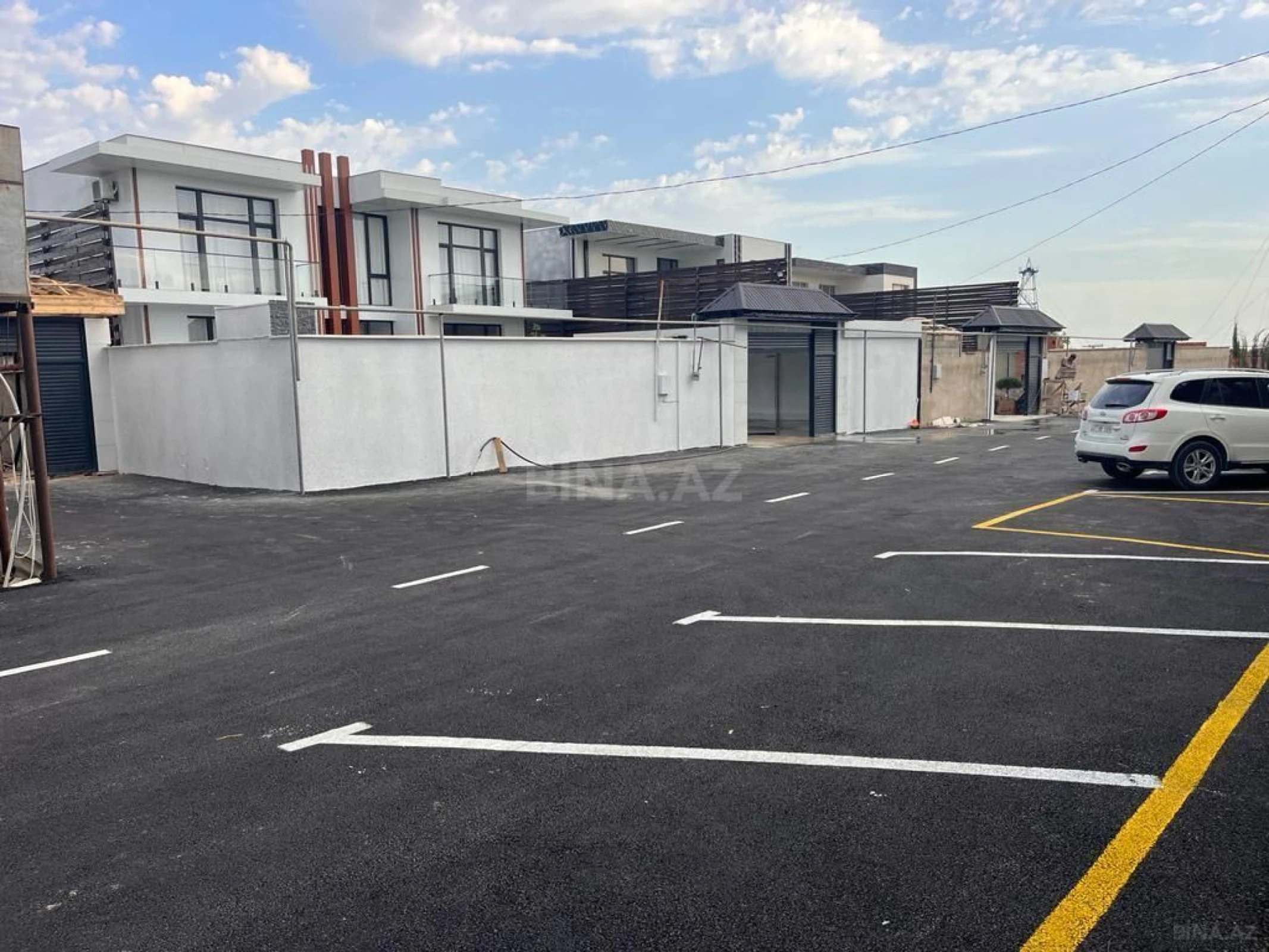 Kirayə verilir 5 otaqlı həyət evi 380 m²