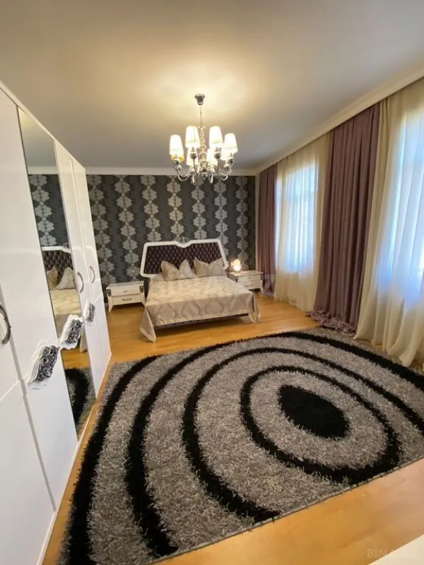 Kirayə verilir 5 otaqlı həyət evi 280 m²