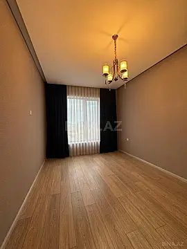 Satılır 7 otaqlı həyət evi 400 m²