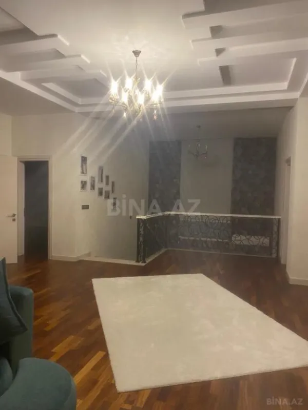 Kirayə verilir 5 otaqlı həyət evi 280 m²