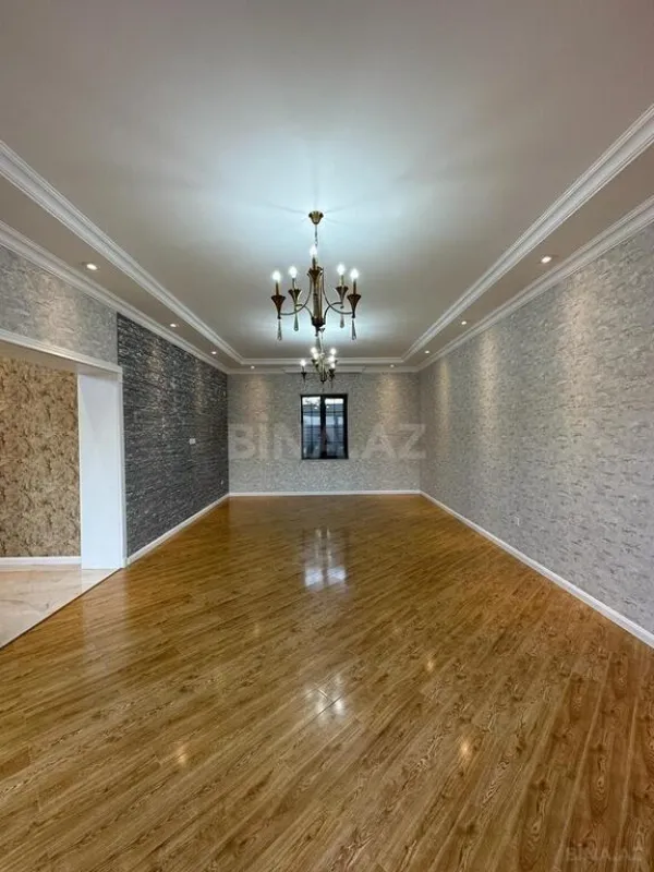 Satılır 5 otaqlı həyət evi 190 m²