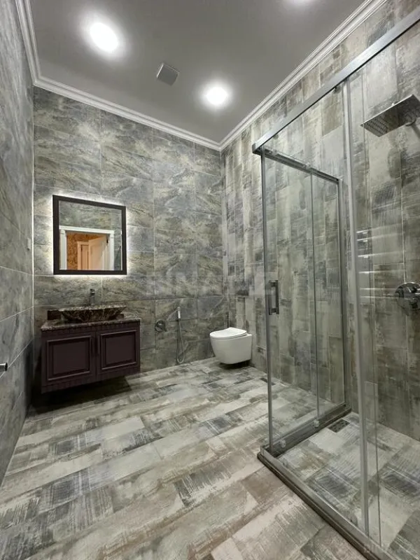 Satılır 5 otaqlı həyət evi 190 m²