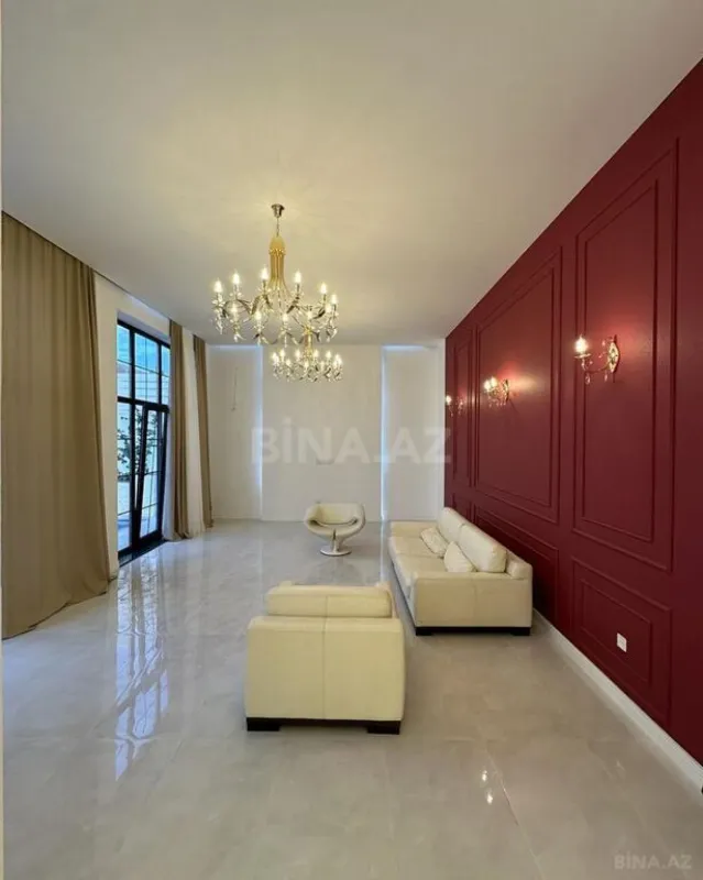 Satılır 4 otaqlı həyət evi 200 m²