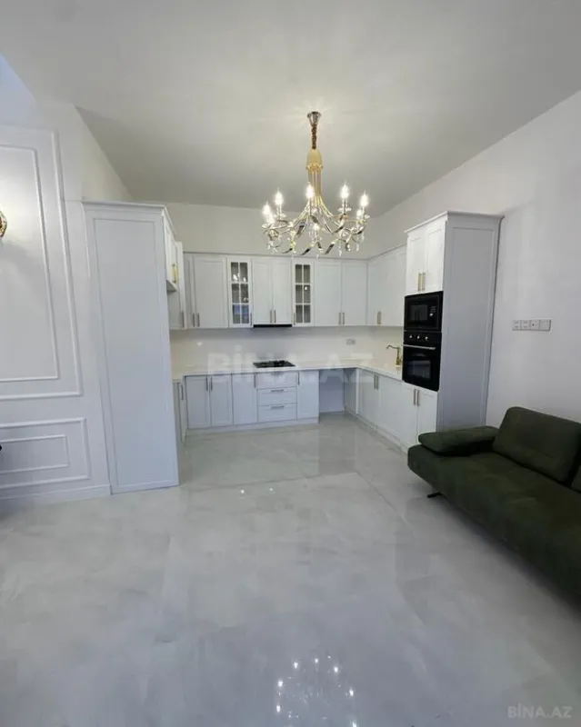 Satılır 4 otaqlı həyət evi 200 m²