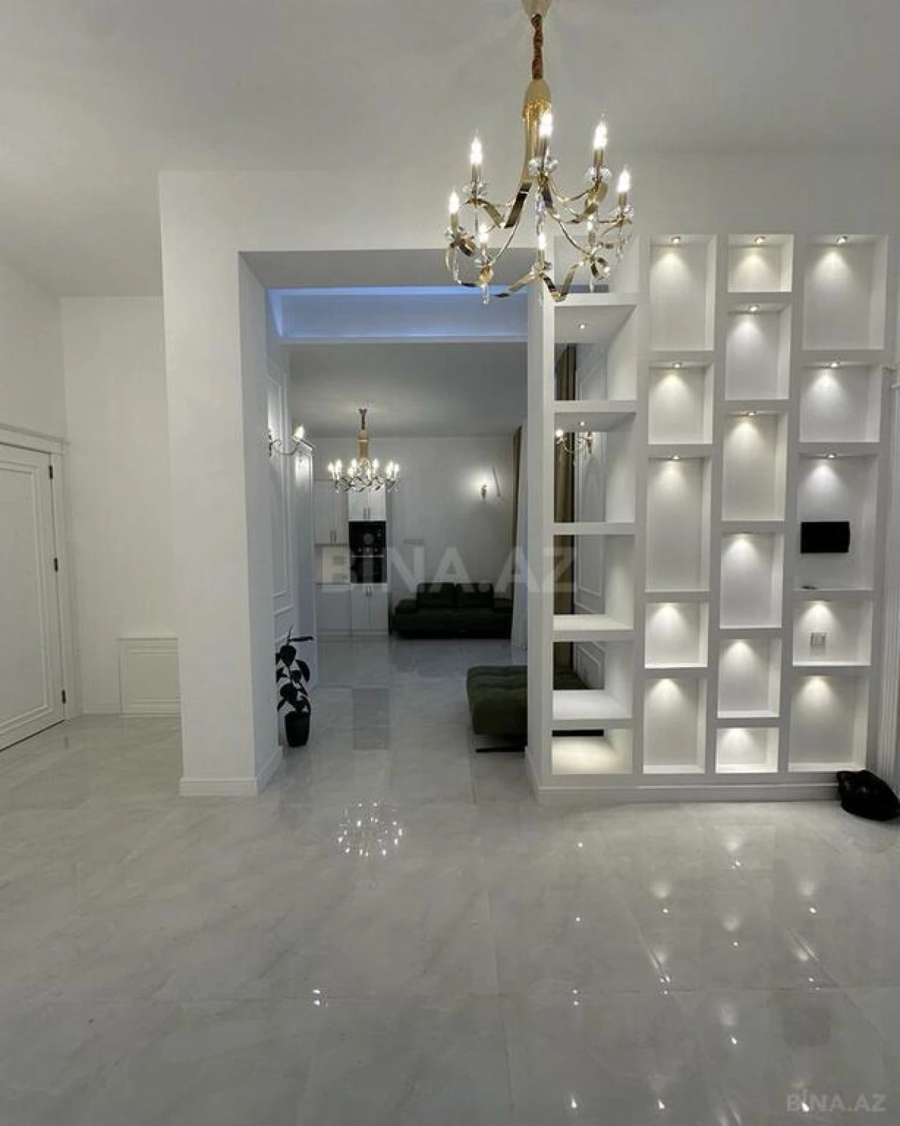 Satılır 4 otaqlı həyət evi 200 m²