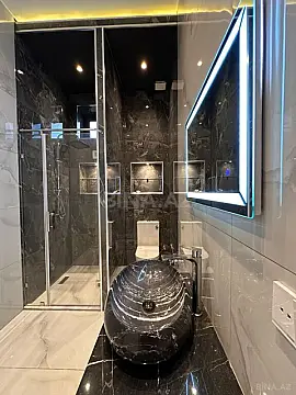 Satılır 4 otaqlı həyət evi 250 m²