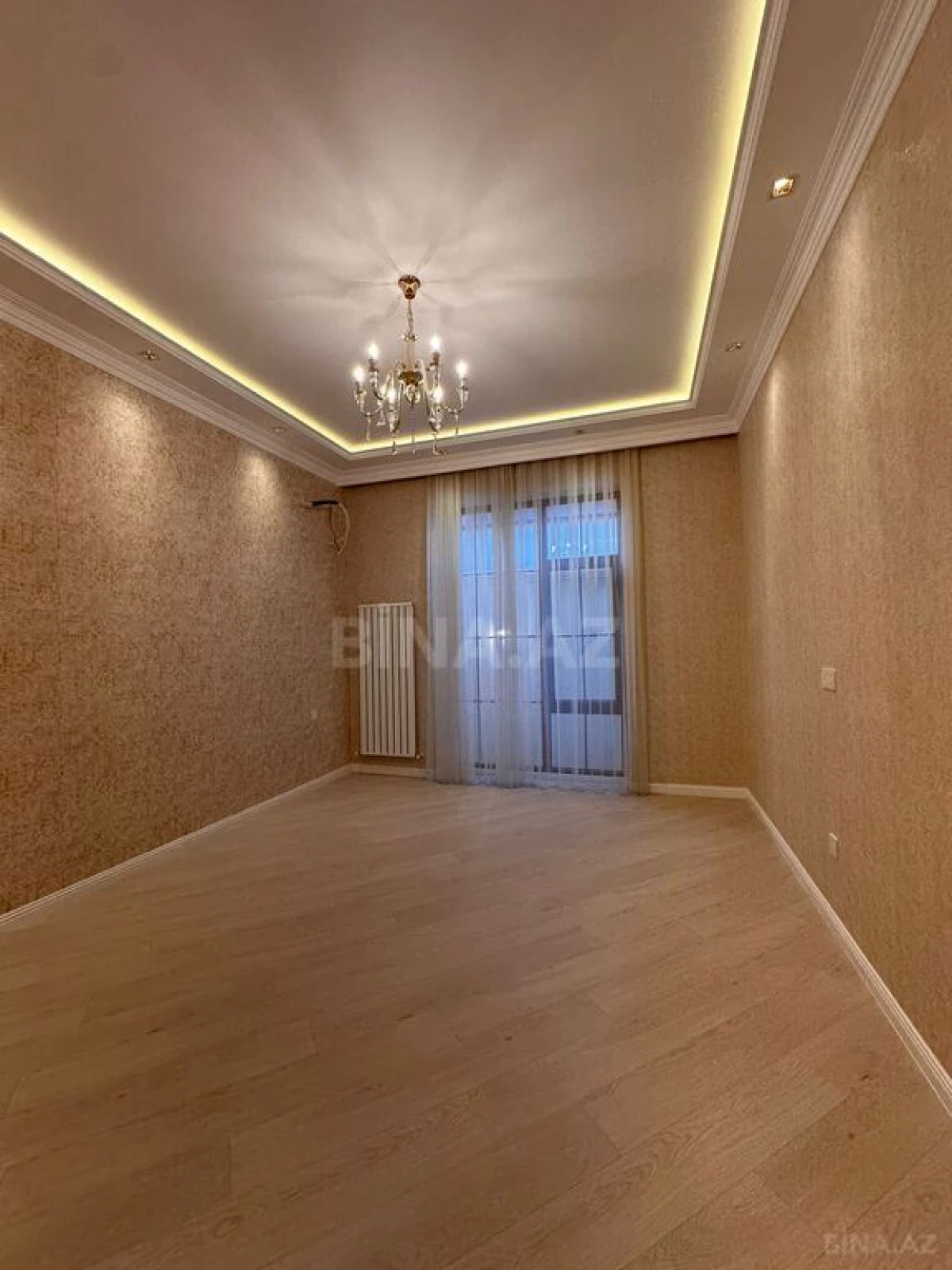 Satılır 4 otaqlı həyət evi 250 m²