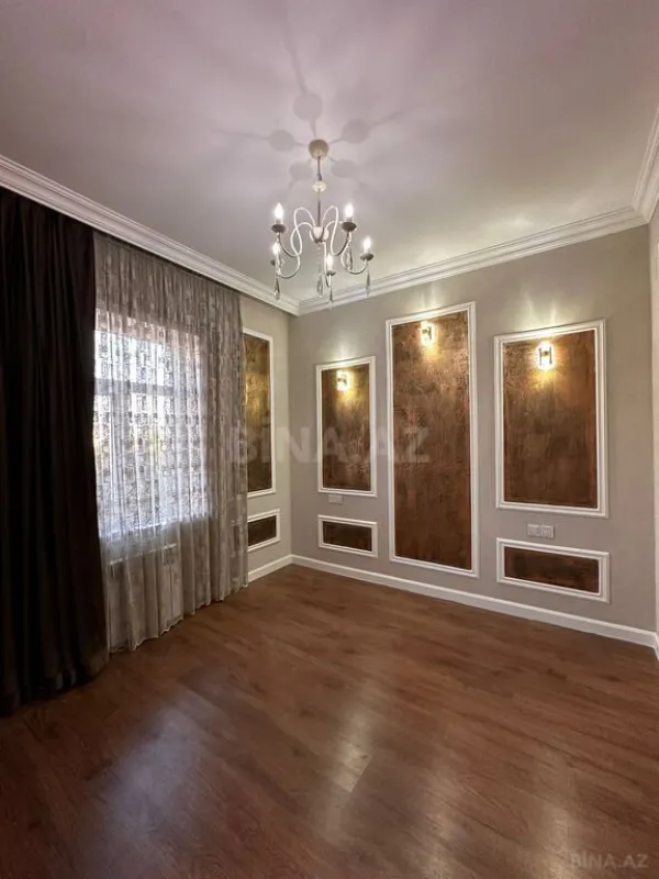 Satılır 6 otaqlı həyət evi 230 m²