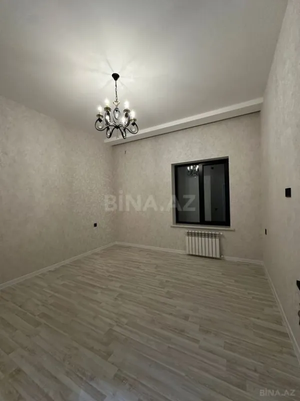 Satılır 6 otaqlı həyət evi 230 m²