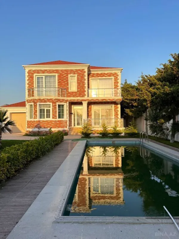 Satılır 6 otaqlı həyət evi 230 m²
