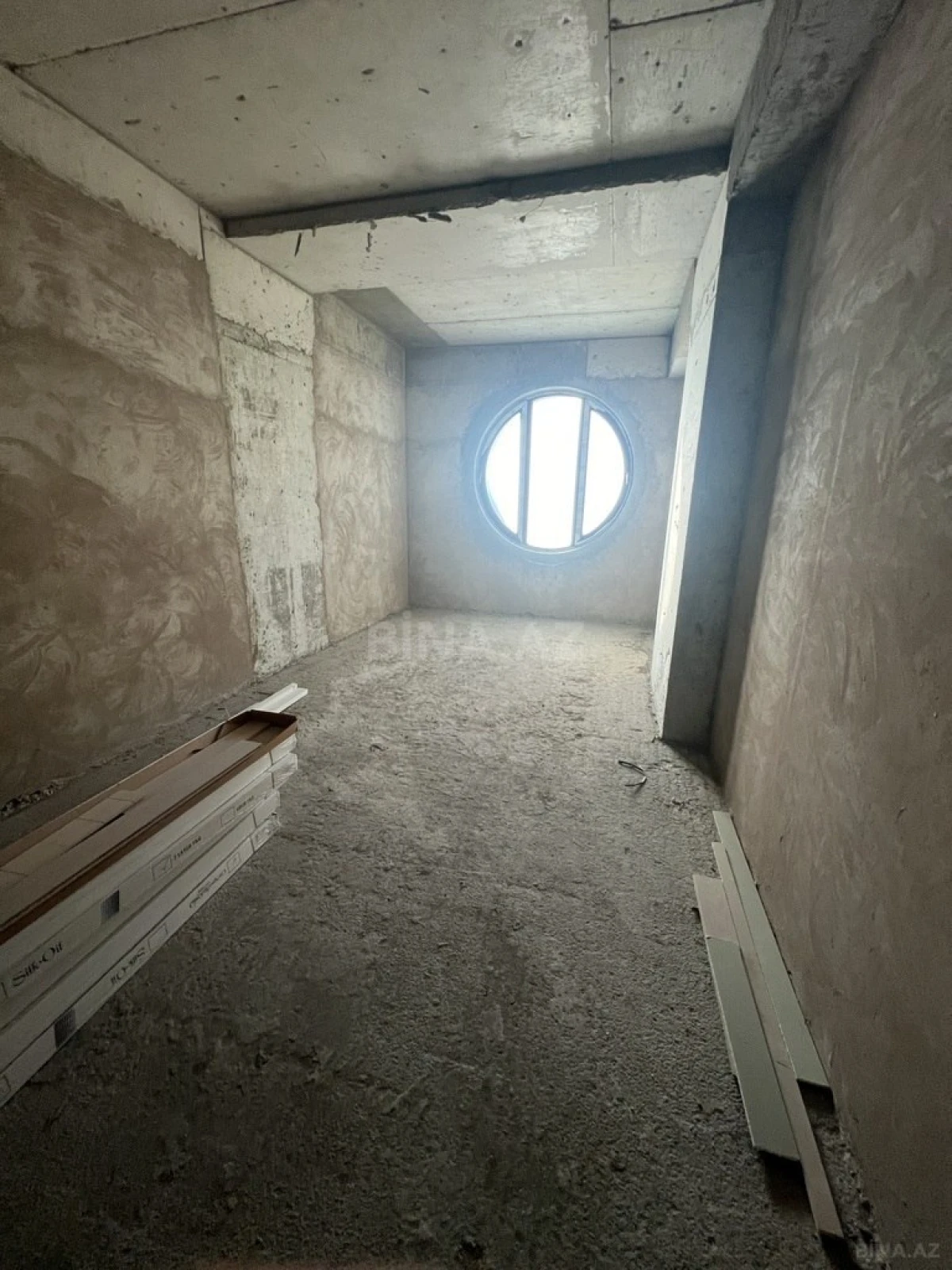 Satılır 3 otaqlı mənzil 200 m²