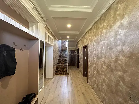 Satılır 4 otaqlı həyət evi 220 m²