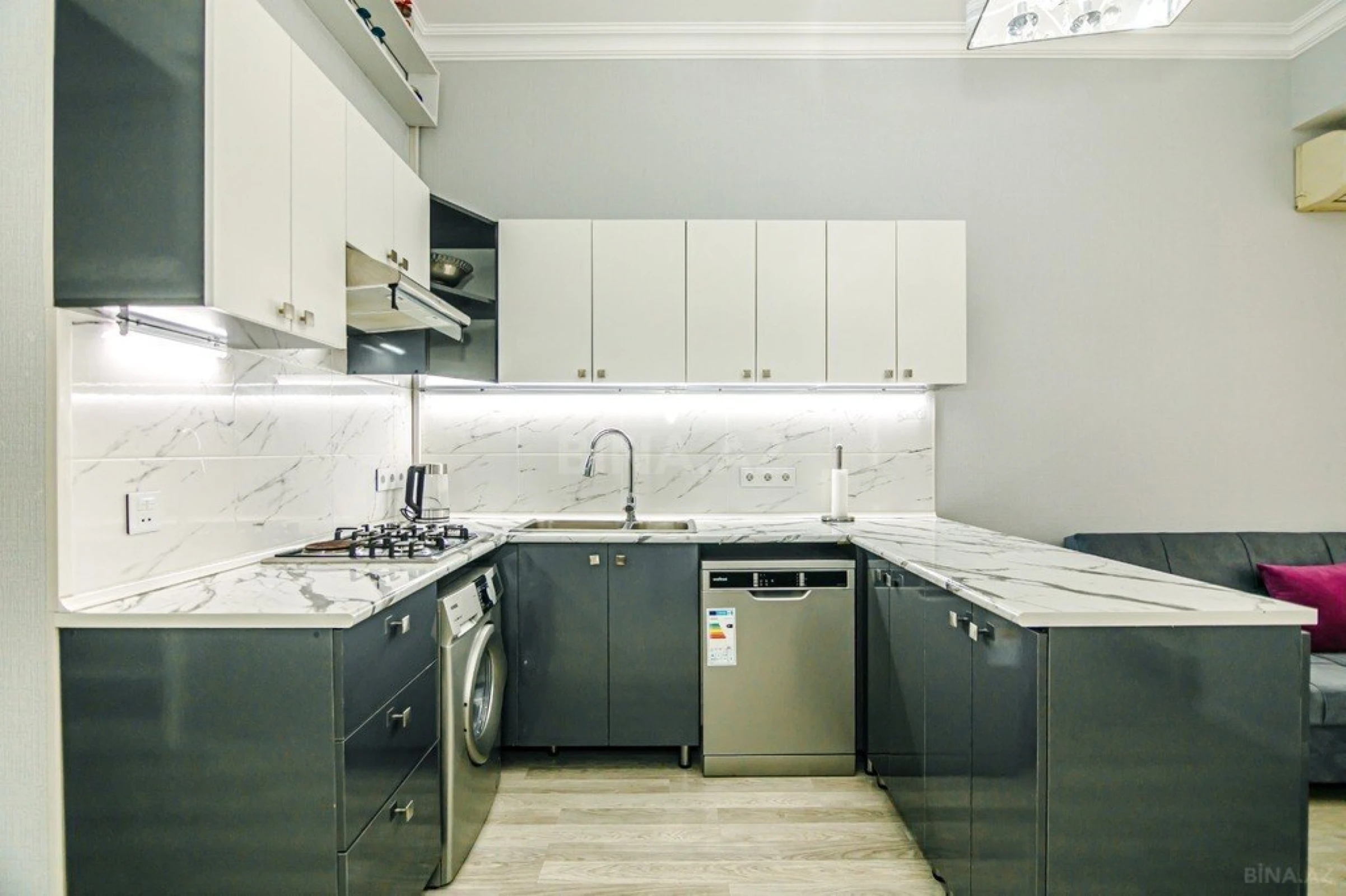 Kirayə verilir 3 otaqlı mənzil 80 m²