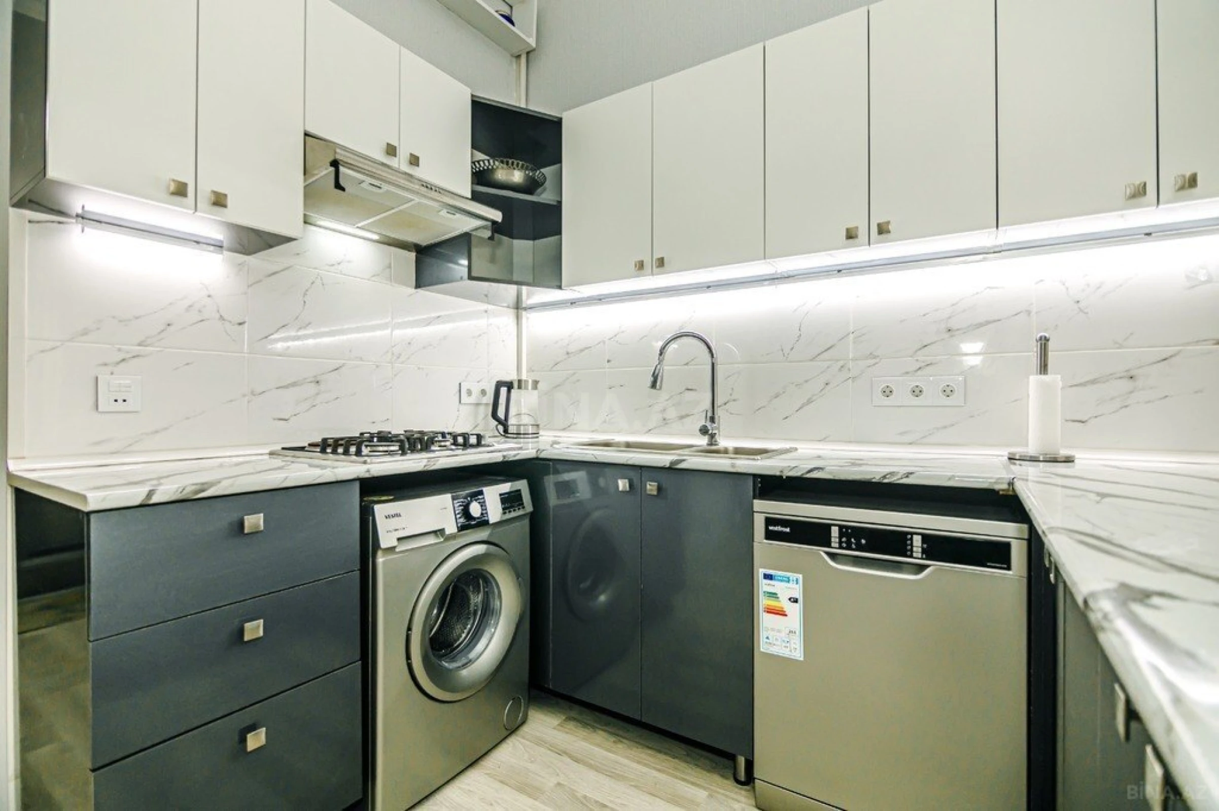 Kirayə verilir 3 otaqlı mənzil 80 m²